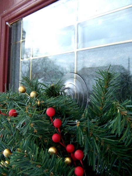 Rocky Mountain Goods Heavy Duty Suction Cup Wreath Hanger