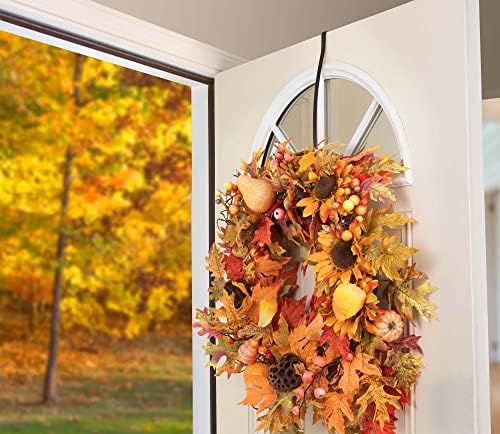 Haute Decor HighProfile Curved Wreath Hanger - Matte Black