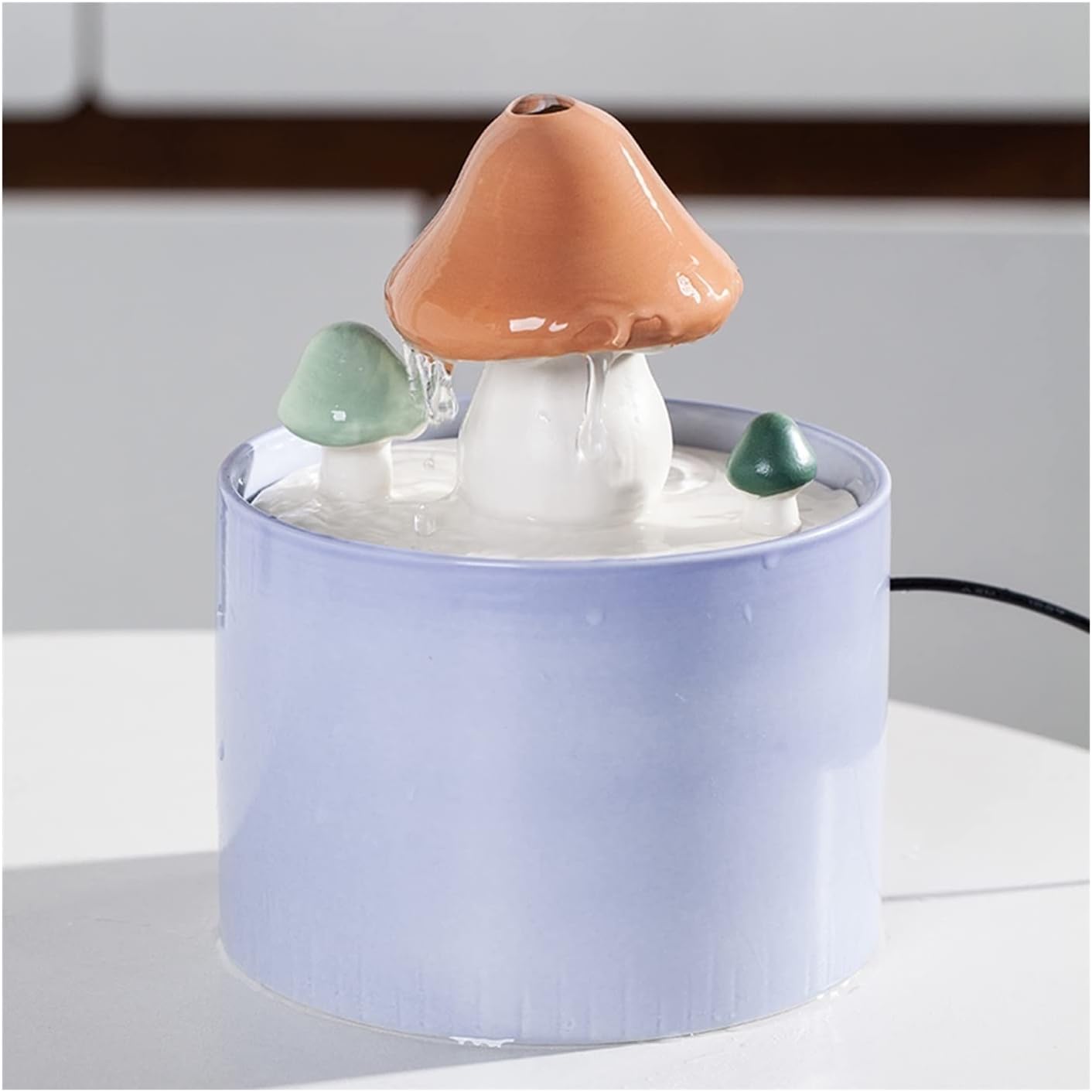 Cute Mini Desktop Ceramic Water Fountain for Home and Office