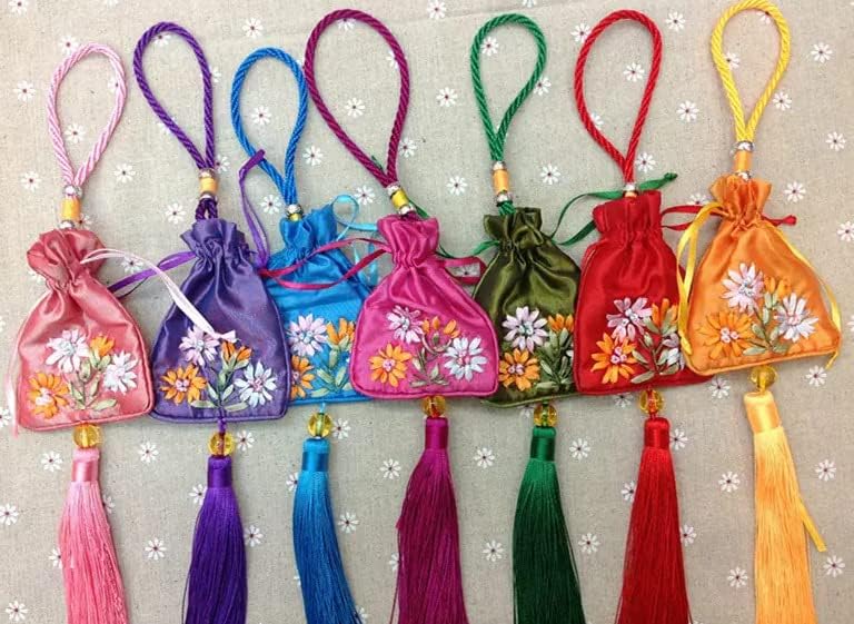 Elegant Dragon Boat Festival Embroidered Sachet