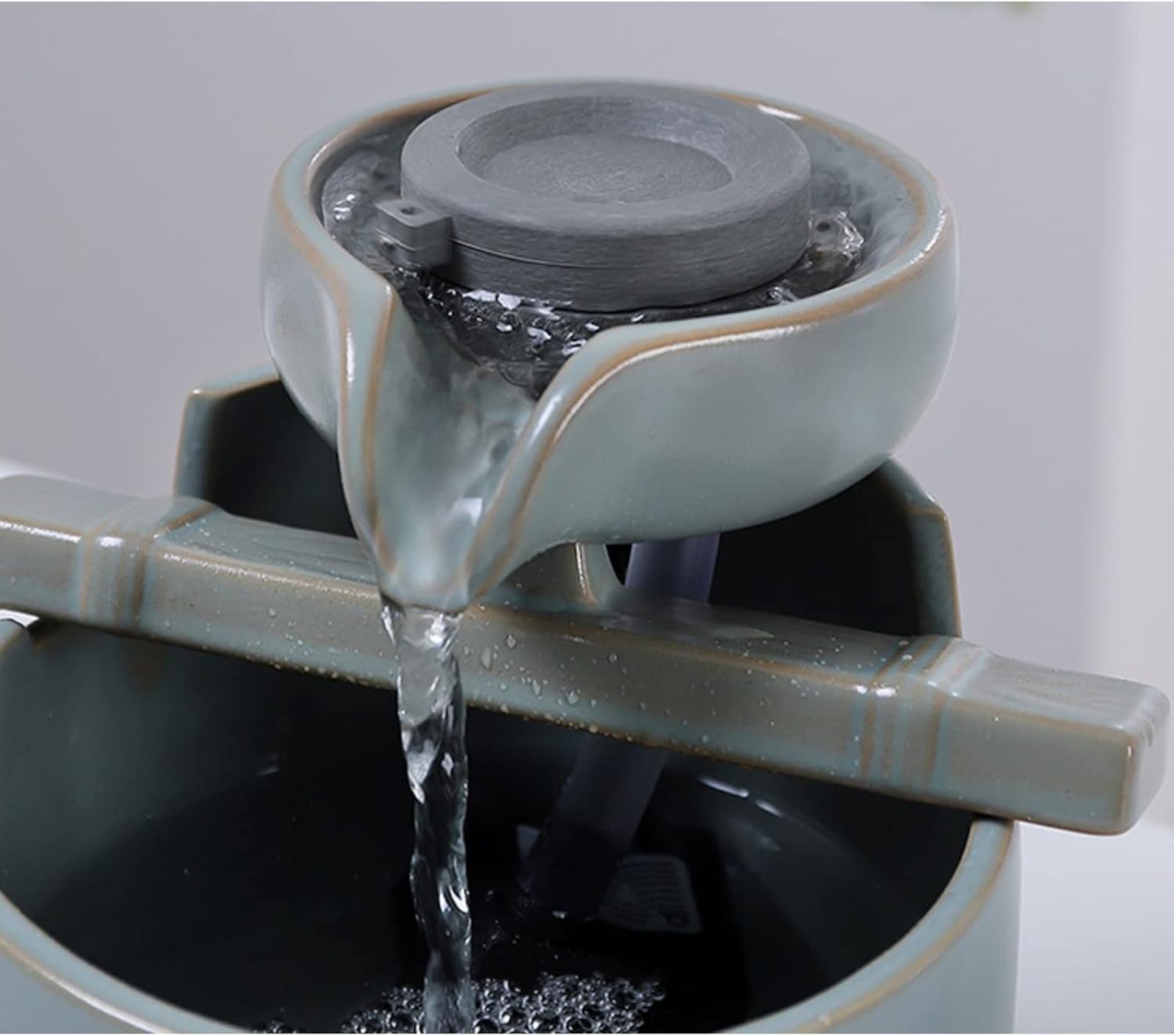 CLoxks Tabletop Fountain Indoor Ceramic Fountain for Home Office and Bedroom