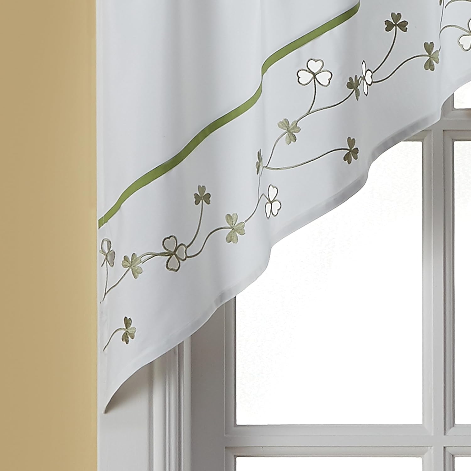 CHF Clover Kitchen Curtains Swag Pair Green