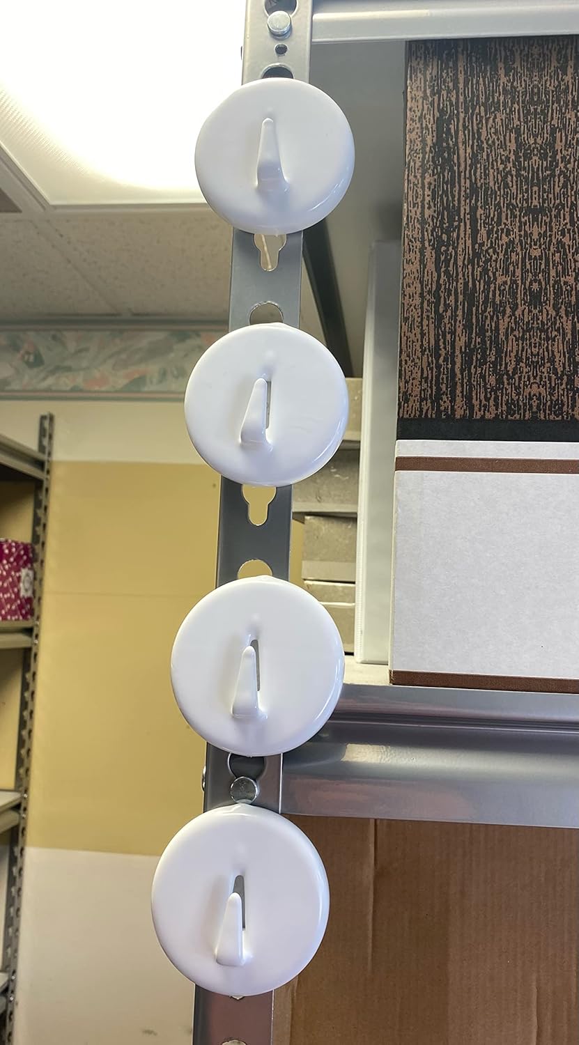 Westmon Works Magnetic Wreath Hanger Hook Set of 4