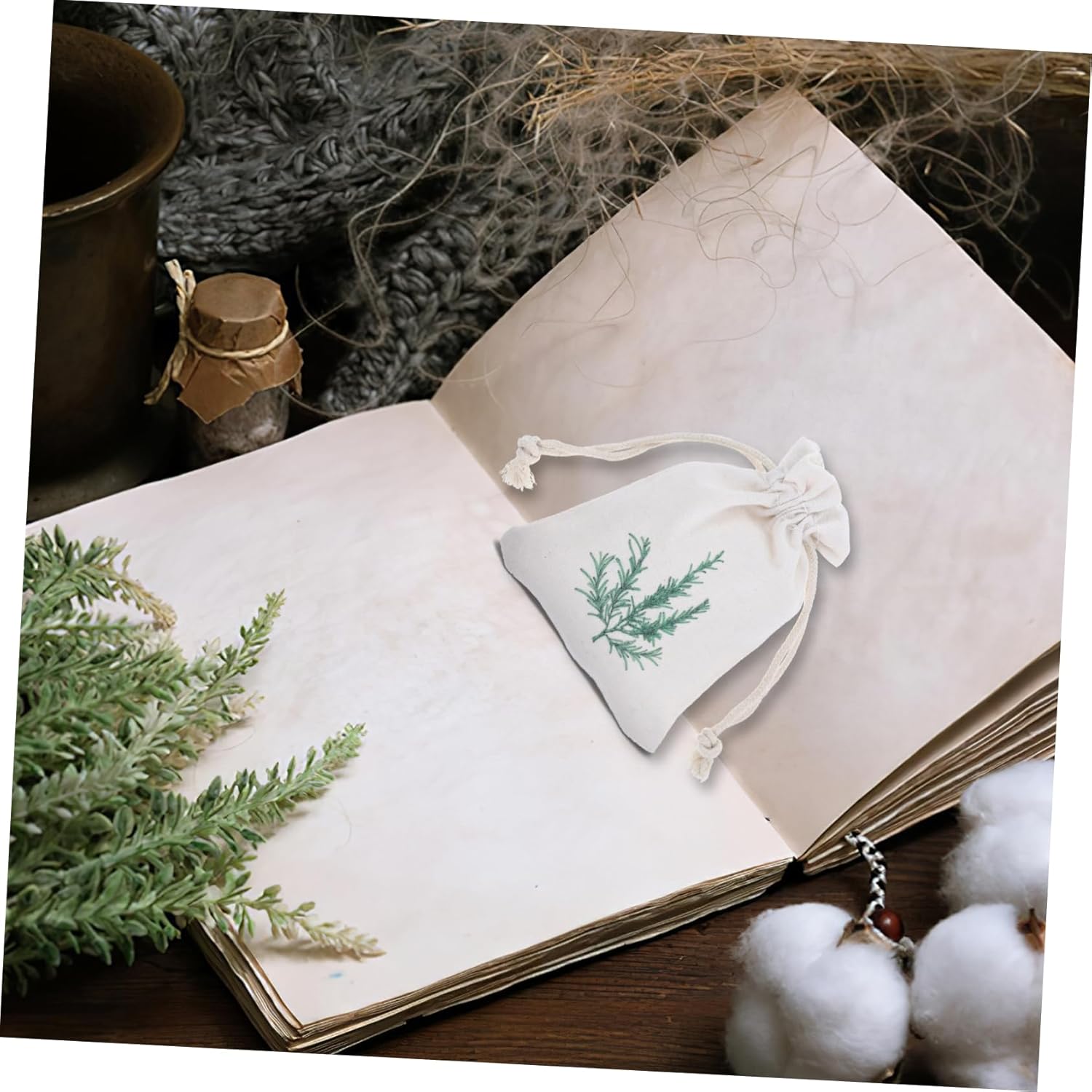 DECHOUS 10pcs Lavender Drawstring Sachet Bags with Rosemary Pattern