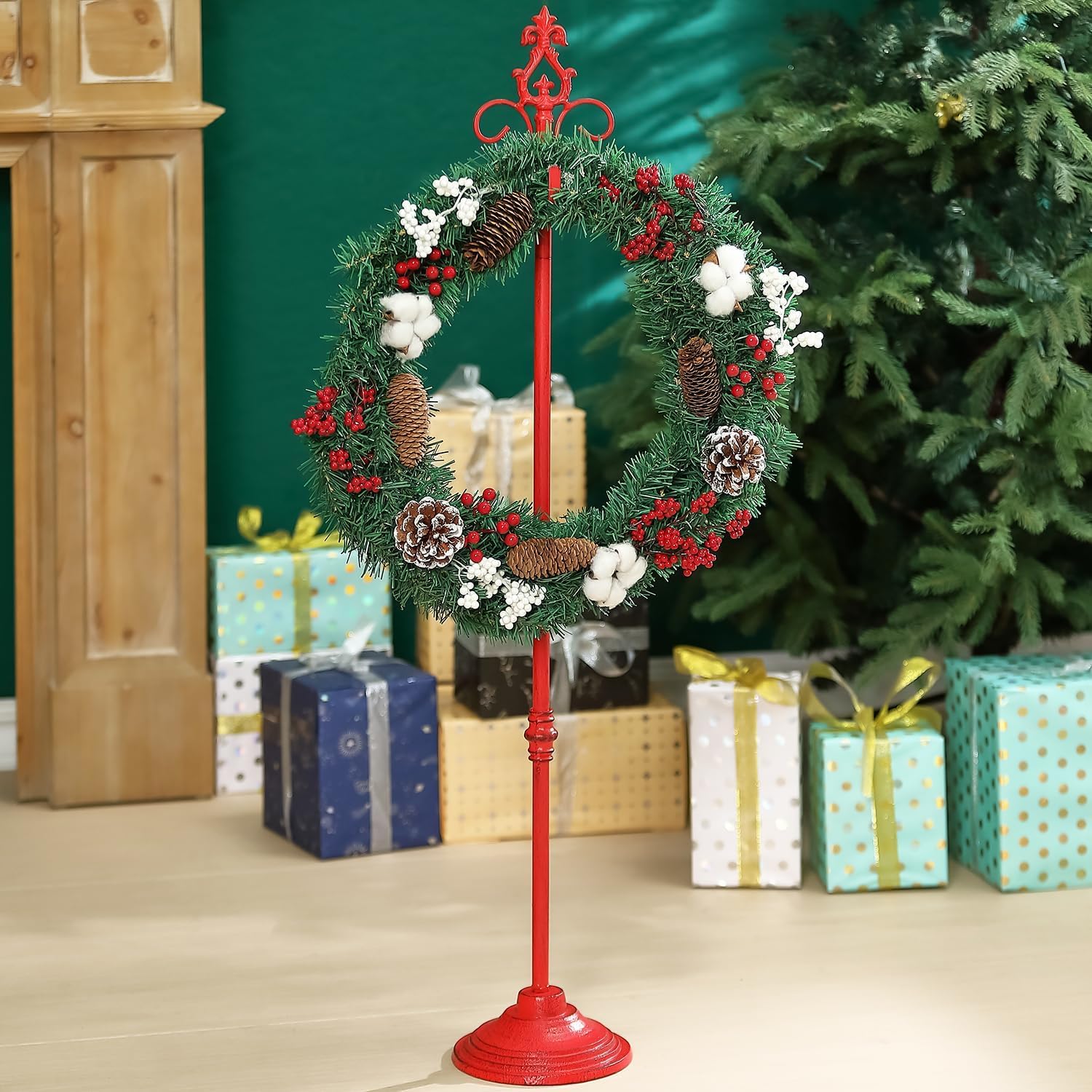 Retro Red Wreath Stand with Fleur-De-Lis Top